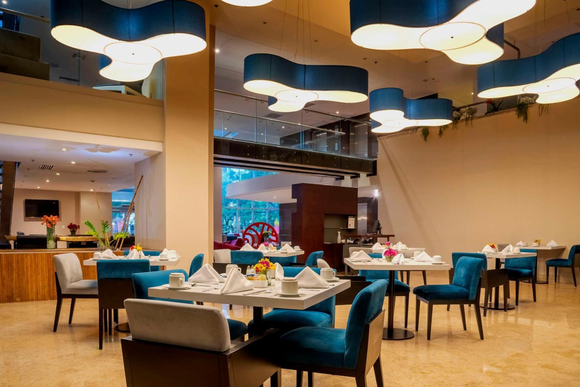 Nh Collection Royal Smartsuites Barranquilla  Exterior photo