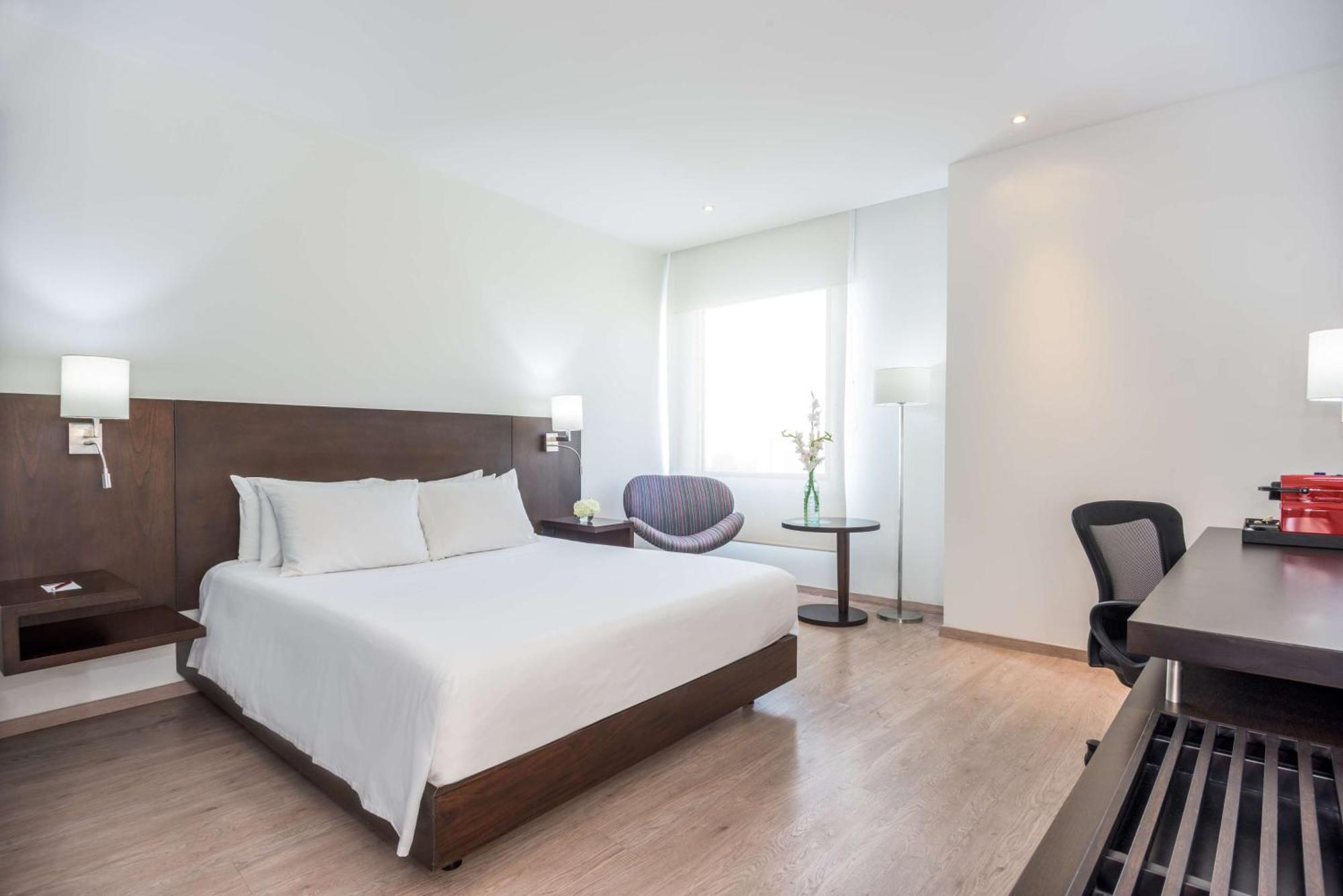 Nh Collection Royal Smartsuites Barranquilla  Exterior photo